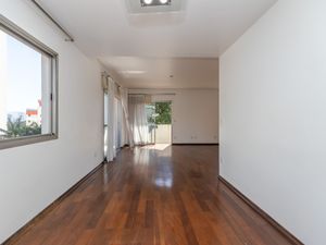 Image 4 - 918706