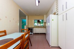 Image 3 - 918707