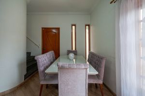 Image 4 - 918720