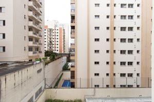 Image 18 - 918727