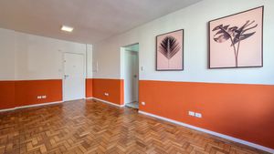 Image 3 - 918737