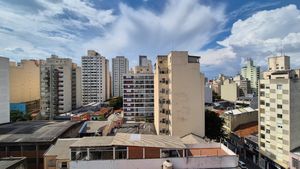 Image 16 - 918737