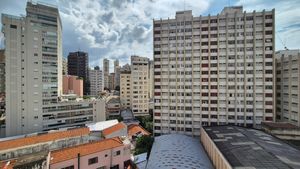 Image 19 - 918737