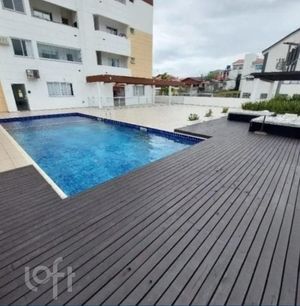 Image 17 - 918739