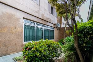 Image 101 - 918741