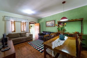 Image 7 - 918755