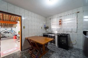 Image 29 - 918755