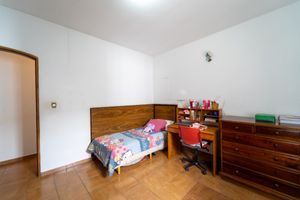 Image 38 - 918755