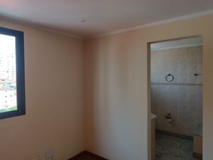 Image 32 - 918765