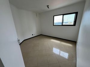 Image 14 - 918765
