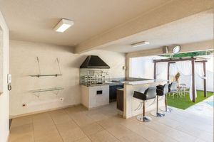 Image 7 - 918769