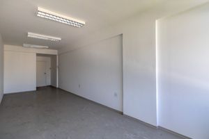 Image 13 - 918771