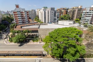 Image 10 - 918771
