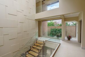 Image 113 - 918777