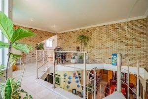 Image 13 - 918778