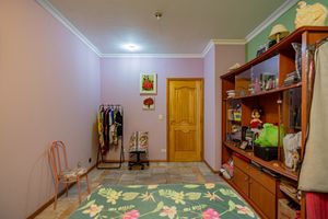 Image 25 - 918778