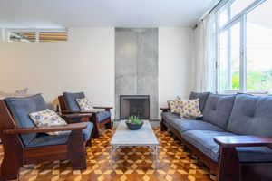 Image 34 - 918784