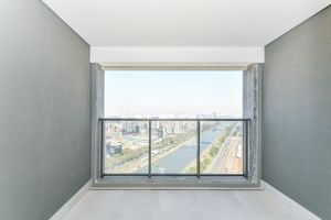 Image 28 - 918795