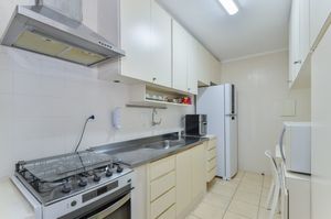 Image 12 - 918800