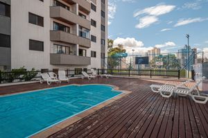 Image 19 - 918804