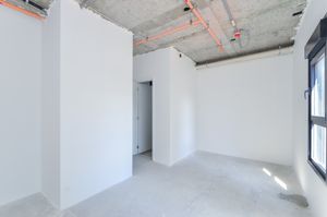 Image 22 - 918807