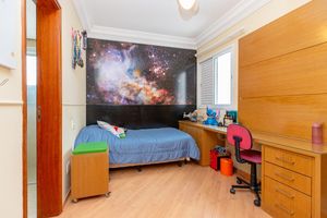 Image 16 - 918811