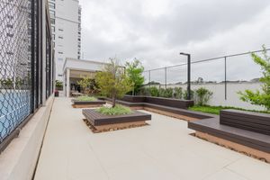 Image 33 - 918813