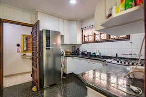Image 13 - 918815