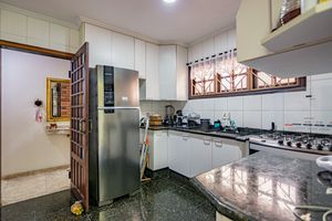 Image 14 - 918815