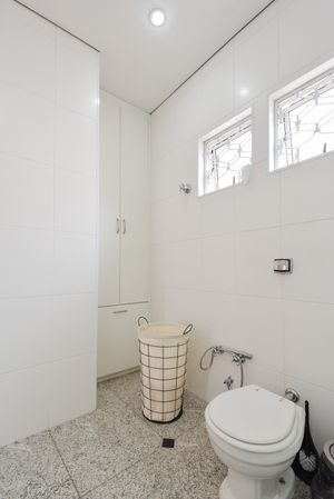 Image 30 - 918818