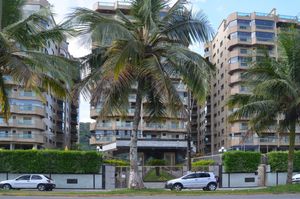Image 1 - 918830