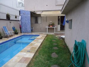 Image 1 - 918831