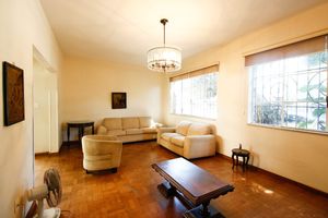 Image 3 - 918832