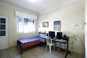 Image 16 - 918832