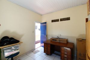 Image 28 - 918832