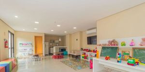 Image 33 - 918836