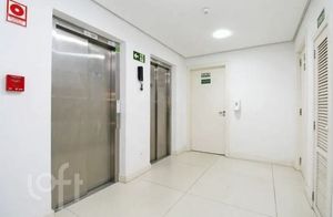 Image 31 - 918842