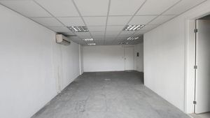 Image 3 - 918849