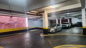 Image 11 - 918849