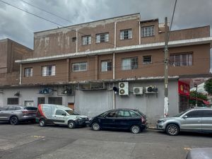 Image 6 - 918852
