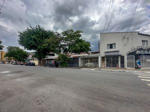Image 28 - 918852