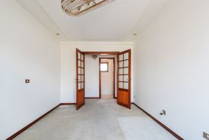 Image 34 - 918853