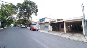 Image 1 - 918855