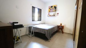 Image 11 - 918855