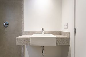 Image 32 - 918868