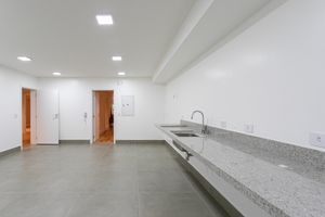 Image 21 - 918868