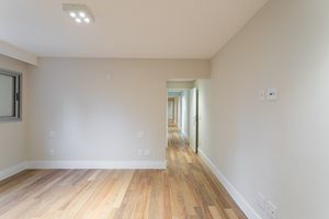 Image 37 - 918868