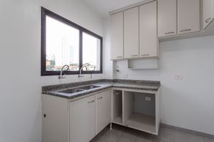 Image 16 - 918871