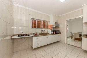 Image 7 - 918873
