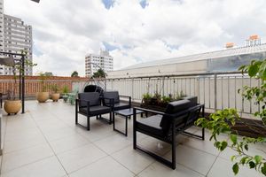 Image 6 - 918874